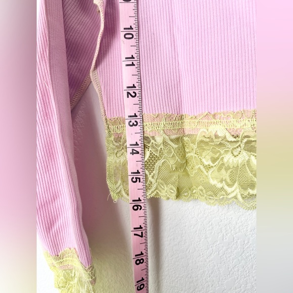 NWT Urban Outfitters Women's Pink crop top w/ yellow lace trim Sz avail: S,M,L - Picture 10 of 10